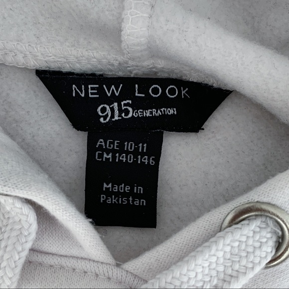 cropped white hoodie - Picture 3 of 3